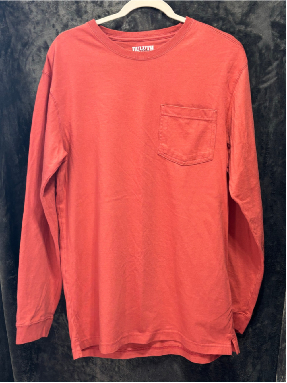 Duluth Trading Co Men's Longtail T Pocket Shirt Long Sleeve Coral Rust Small